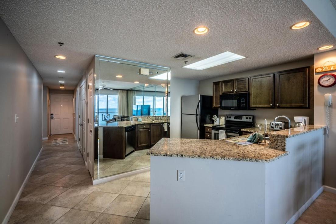Sterling Sands 604 Apartment *