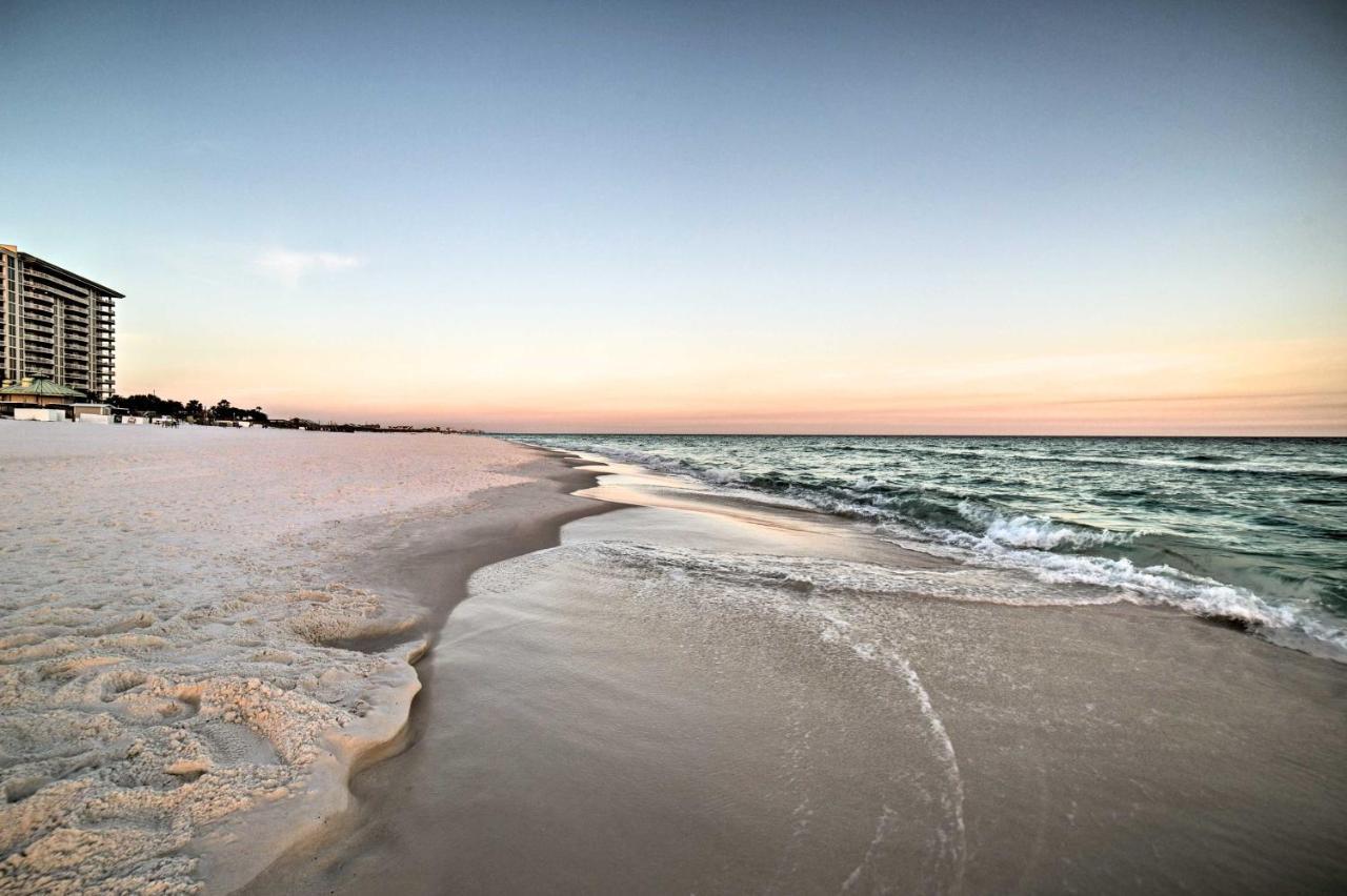 Apartment Walk To Poolside Oasis In Palms Of Destin!