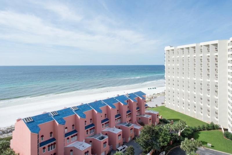 Holiday home Tops'l Tides Iii *