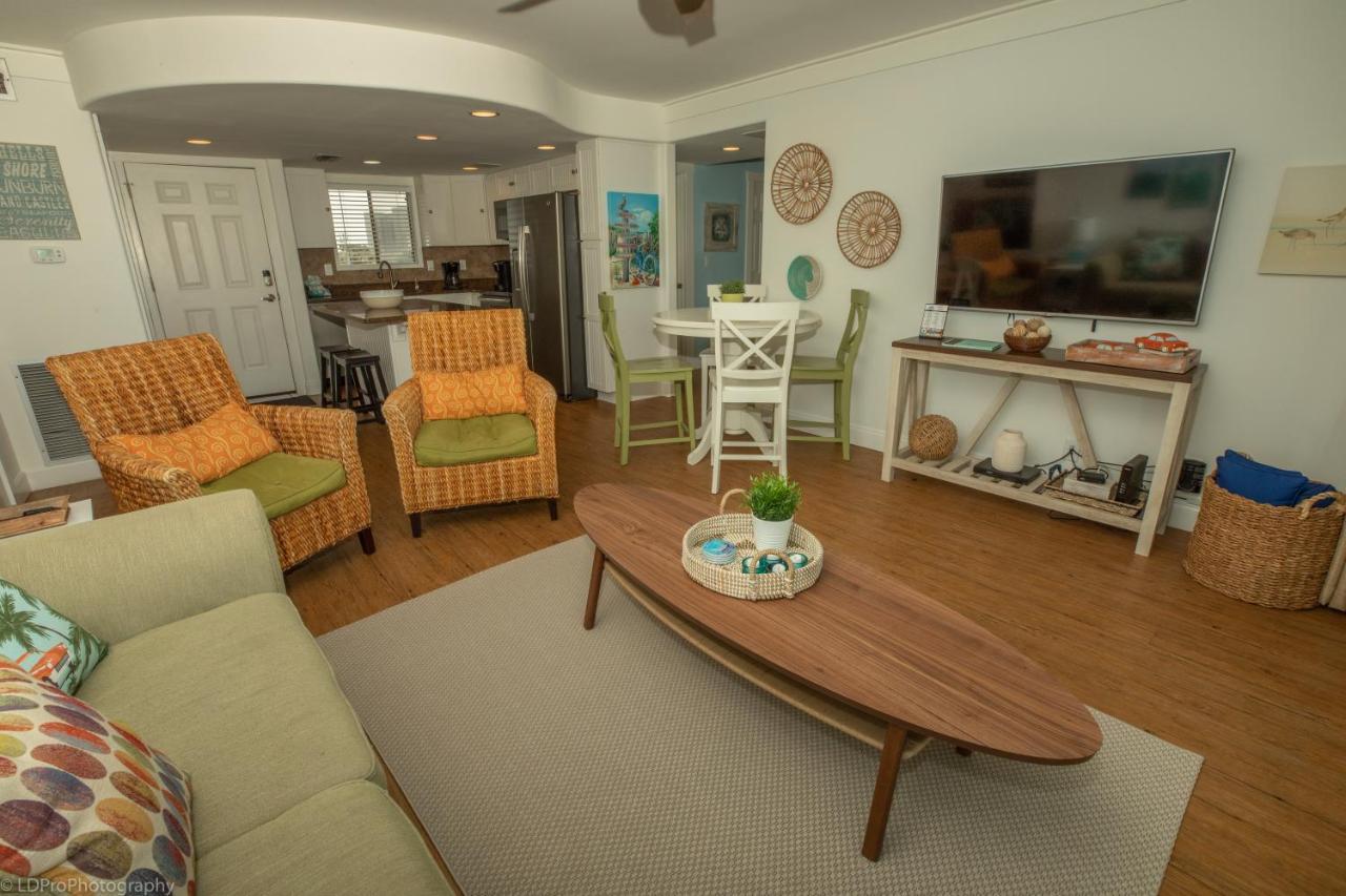 Sandpiper Cove 2123 *