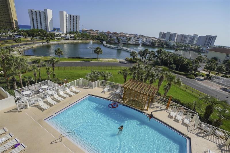 The Terrace At Pelican 4* Destin