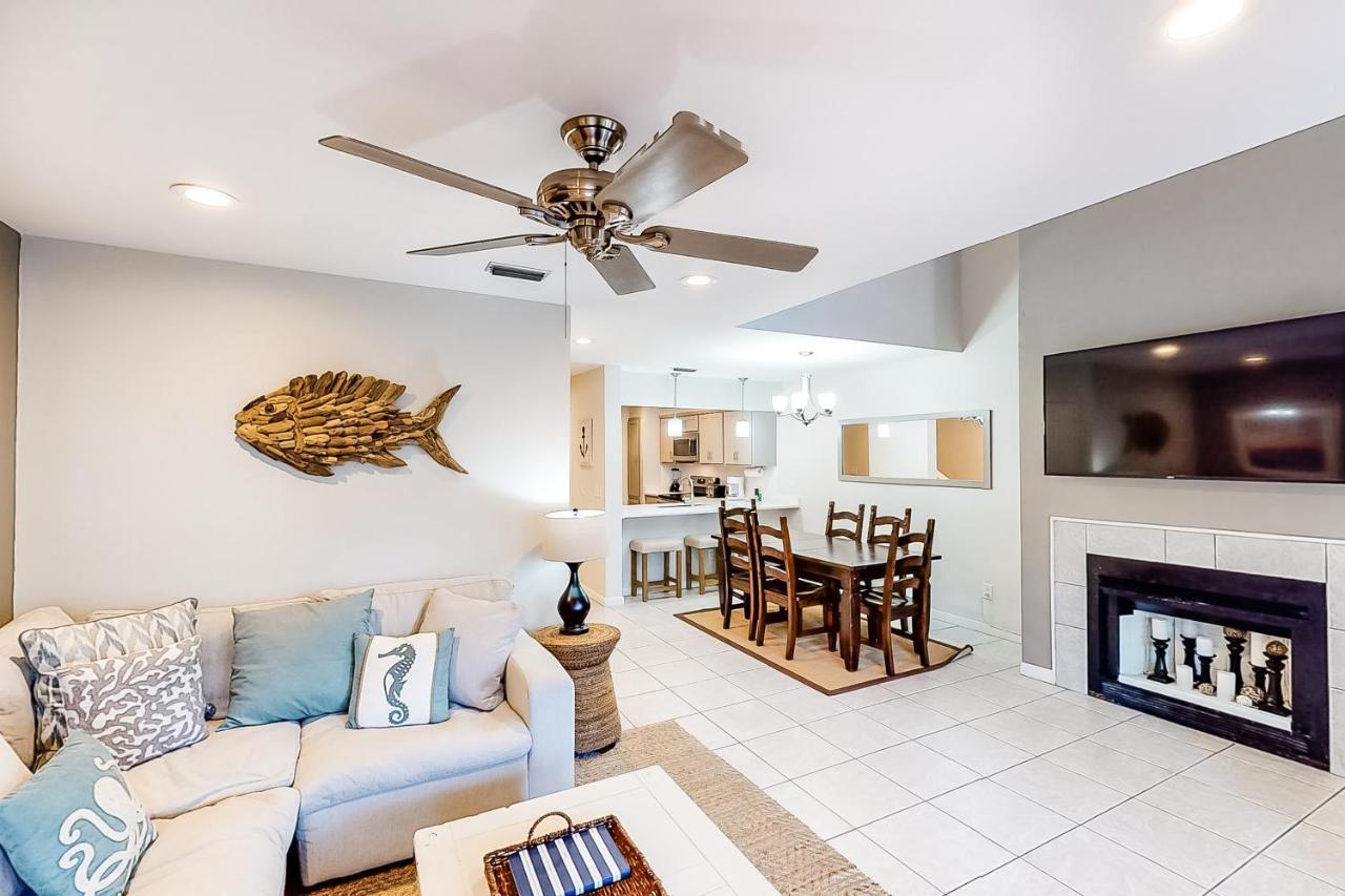 Apartment Tops'l Tennis Village 26 Destin