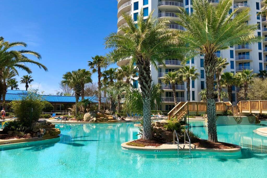 Apartment Pool Paradise With 75