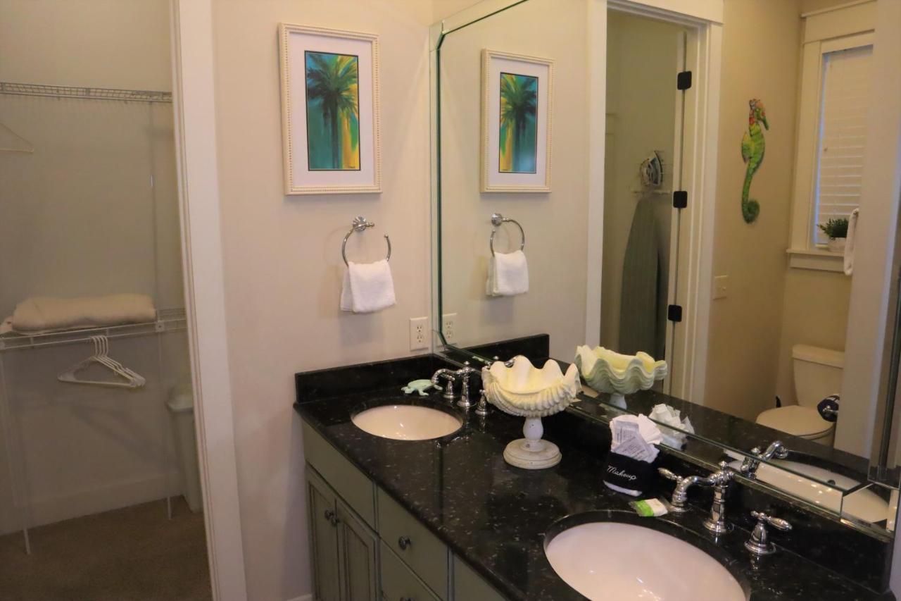 2497 Bungalo Destin