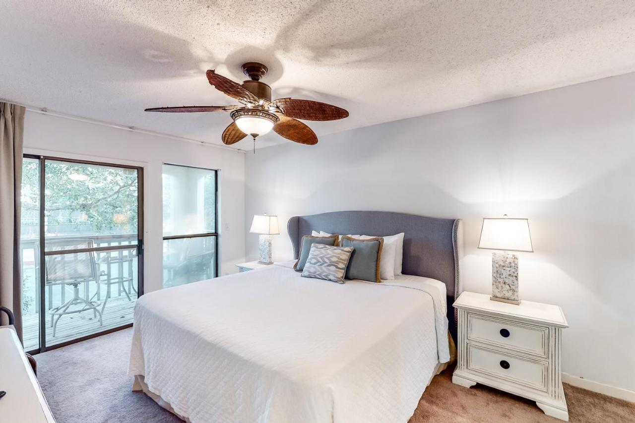Apartment Tops'l Tennis Village 26 Destin