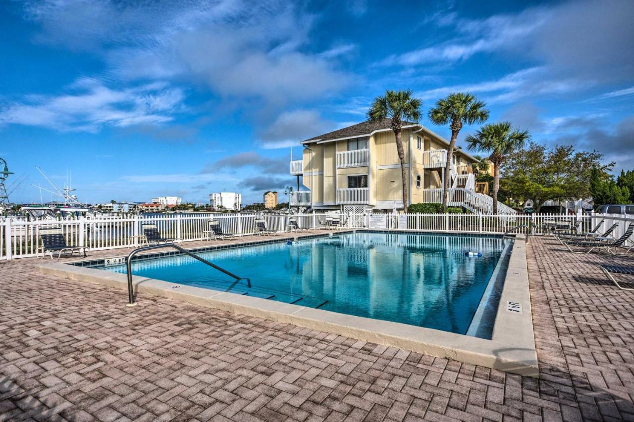 Coastal With Pool - Walk To Beach! Destin