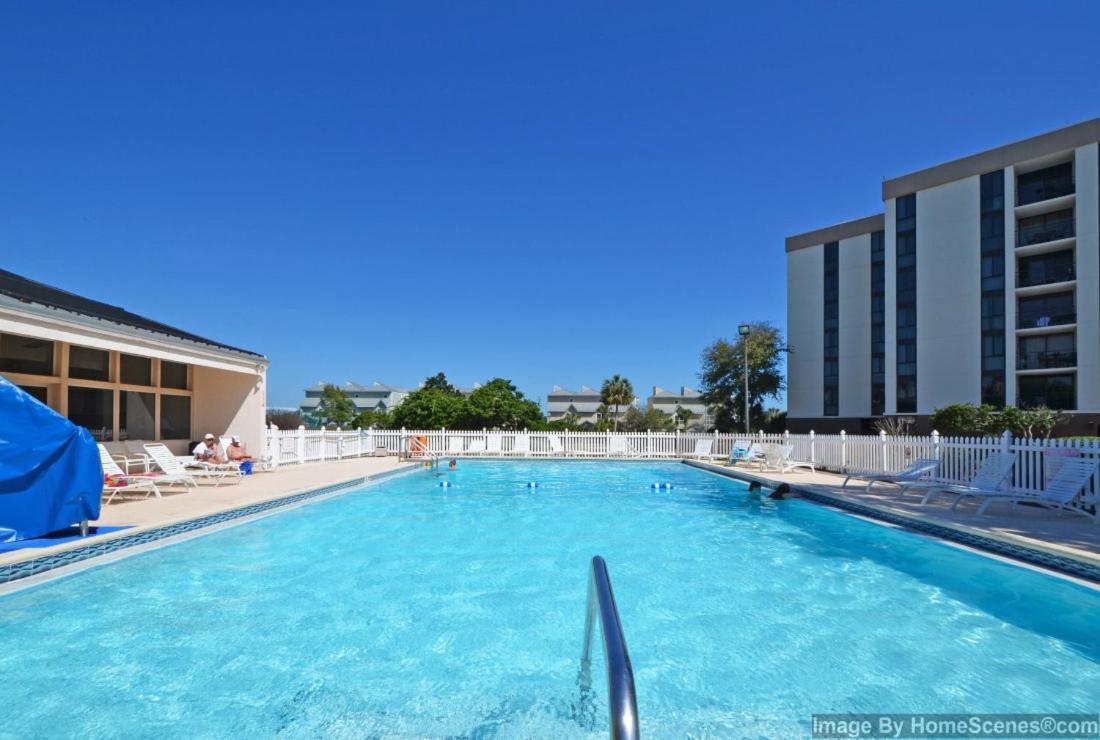 Apartment Enclave 202a