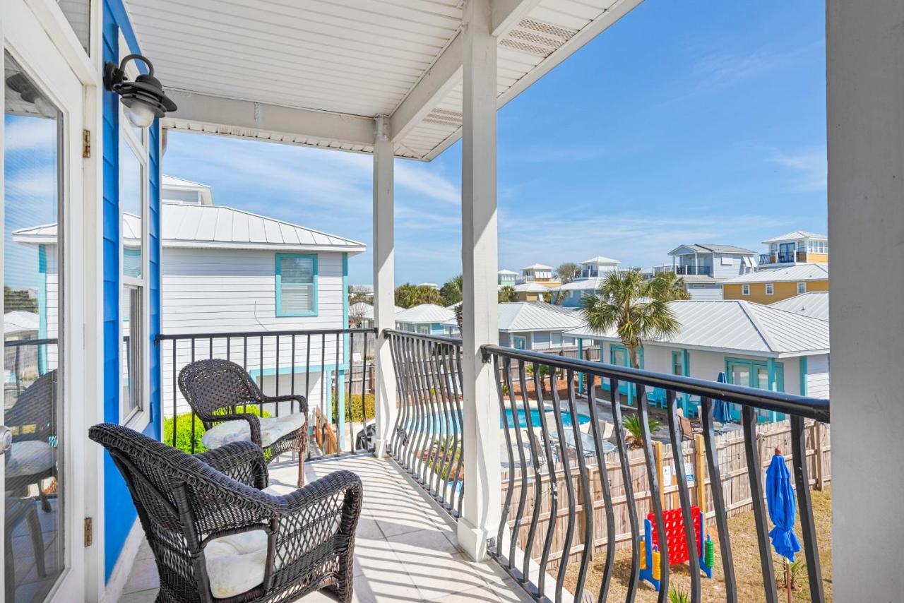 Blu Flamingo Holiday home *