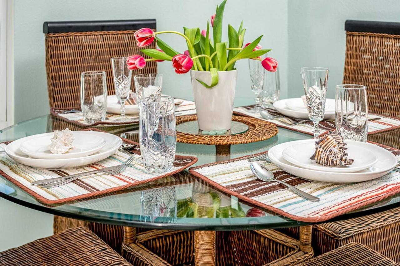 Gulf Winds Court 202 - Emerald Cove Oasis