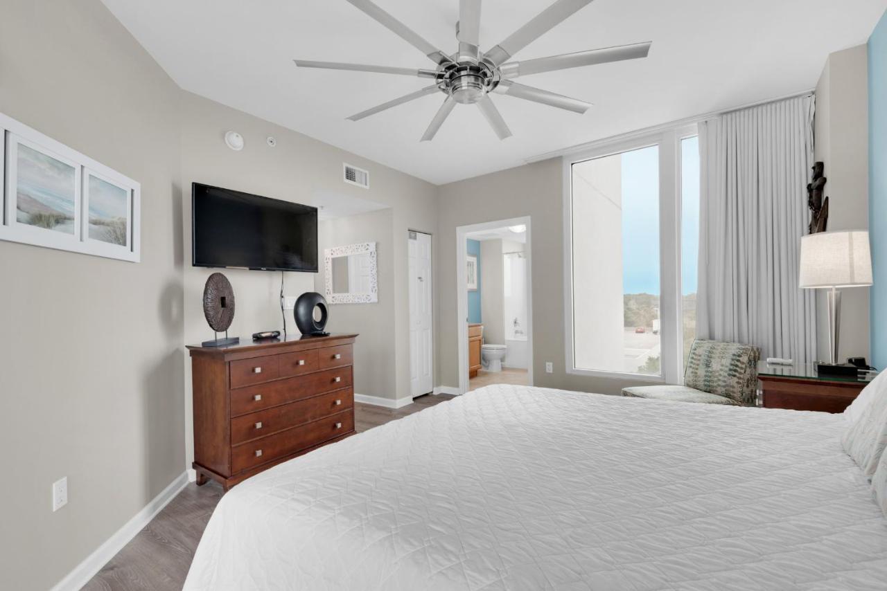 Palms #1602 Full 2 Bedroom Apartment *
