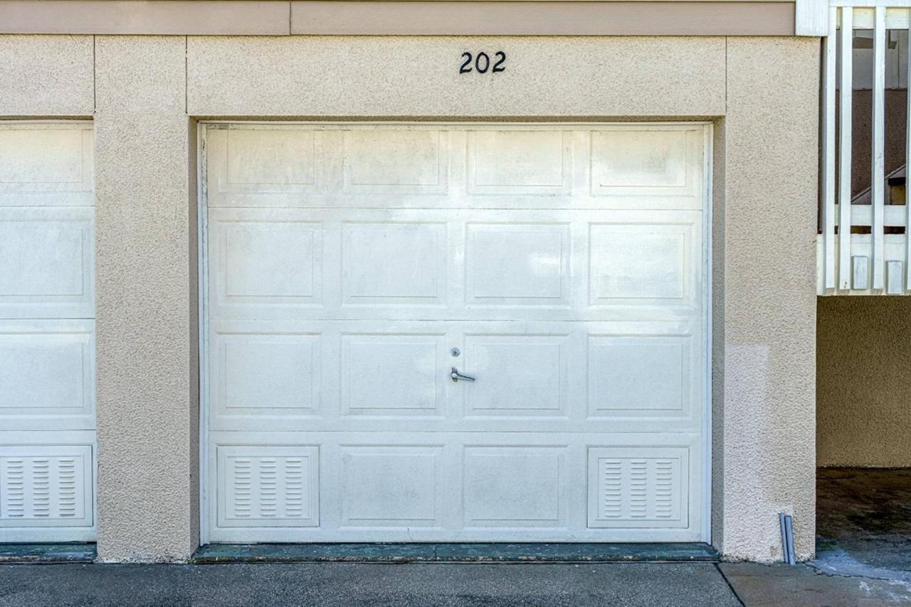 Gulf Winds Court 202 - Emerald Cove Oasis Holiday home Destin