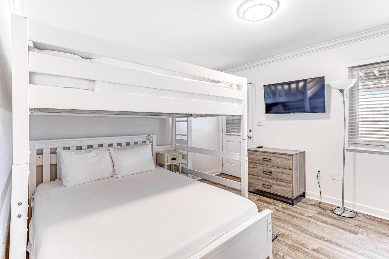 Harbor Hideaway Holiday home *