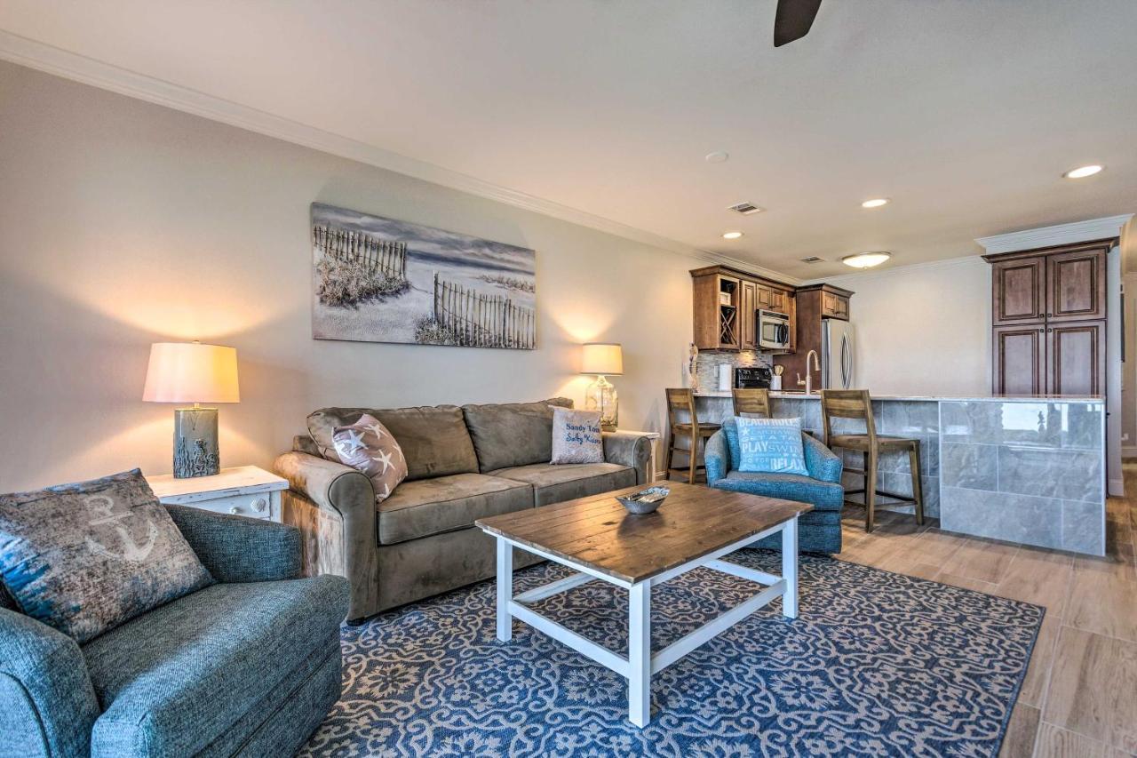 Chic Miramar With Pool Access! Apartment *