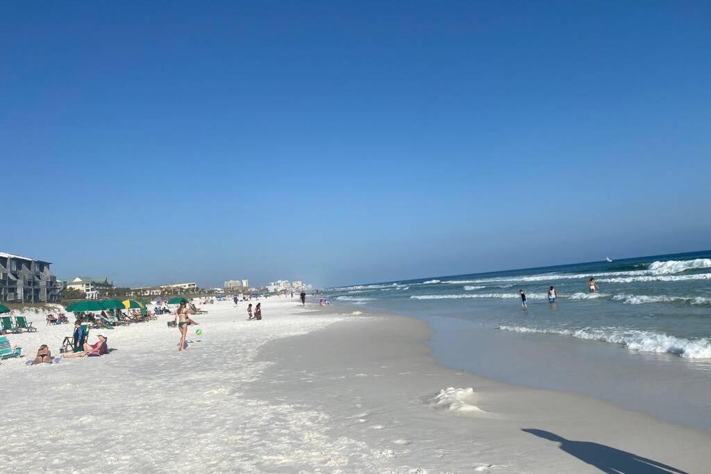 Jewel 5bd-3 1/2 Bath -5 Min Walk To Beach! * Destin