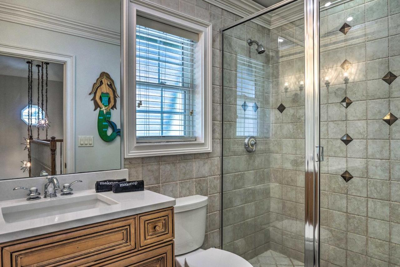 Sugar Beach Haven - Walk To Beach! Holiday home Destin
