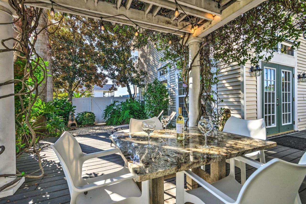 Sugar Beach Haven - Walk To Beach! Holiday home Destin