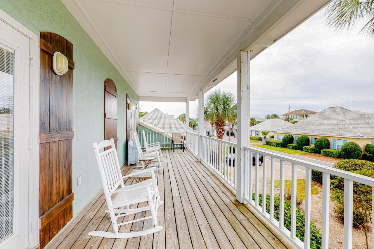 Holiday home Emerald Shores *