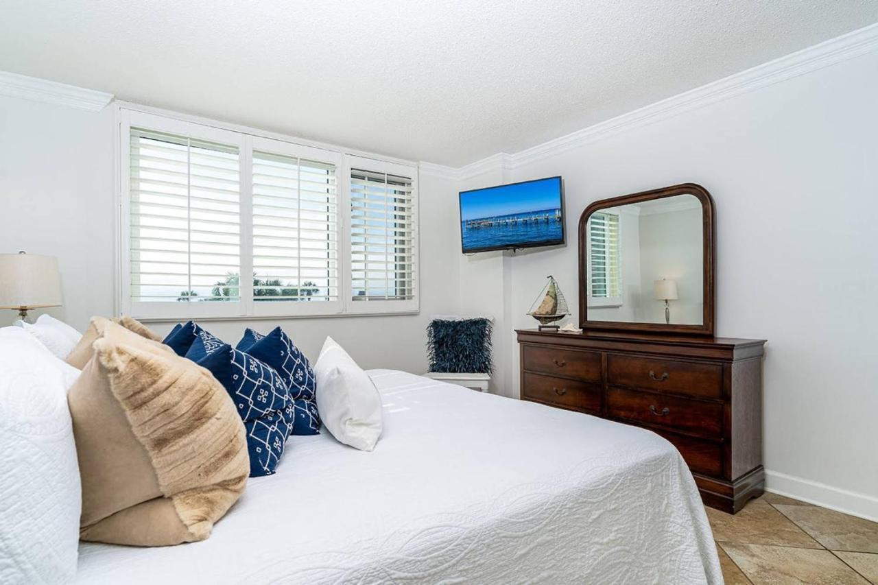 Islander 203 - Dances With Dolphins Holiday home Destin