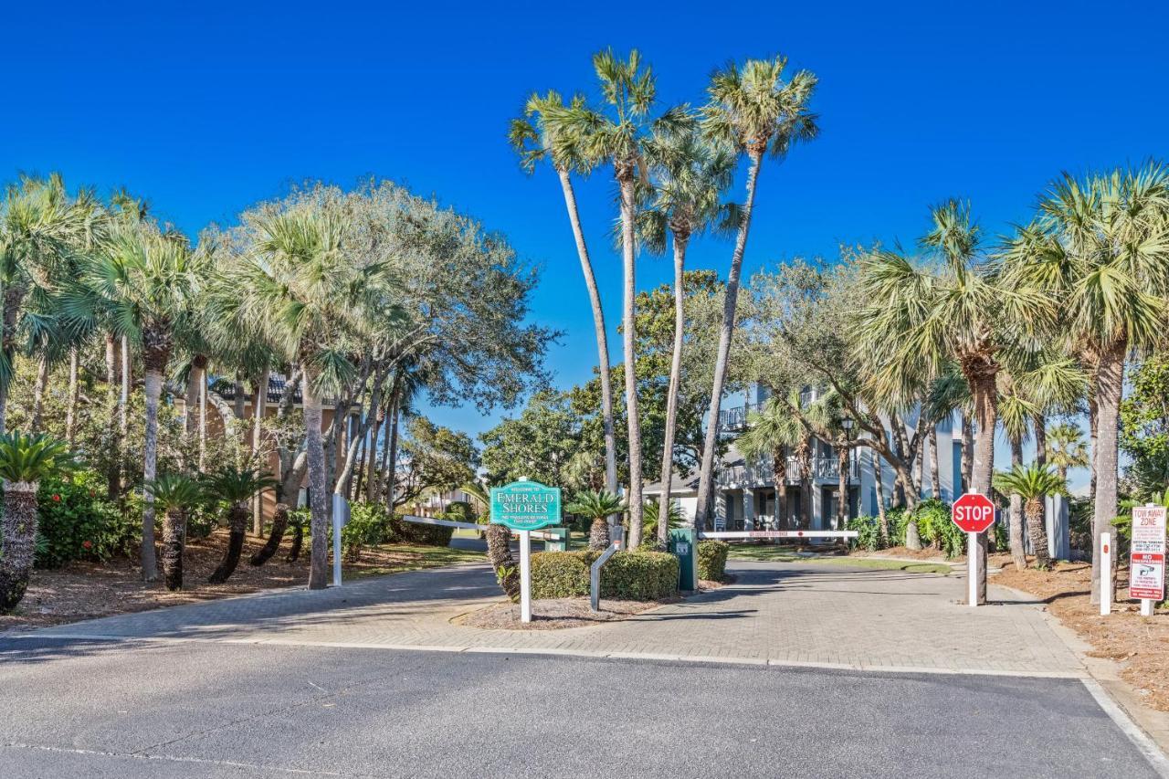 Holiday home Emerald Shores *