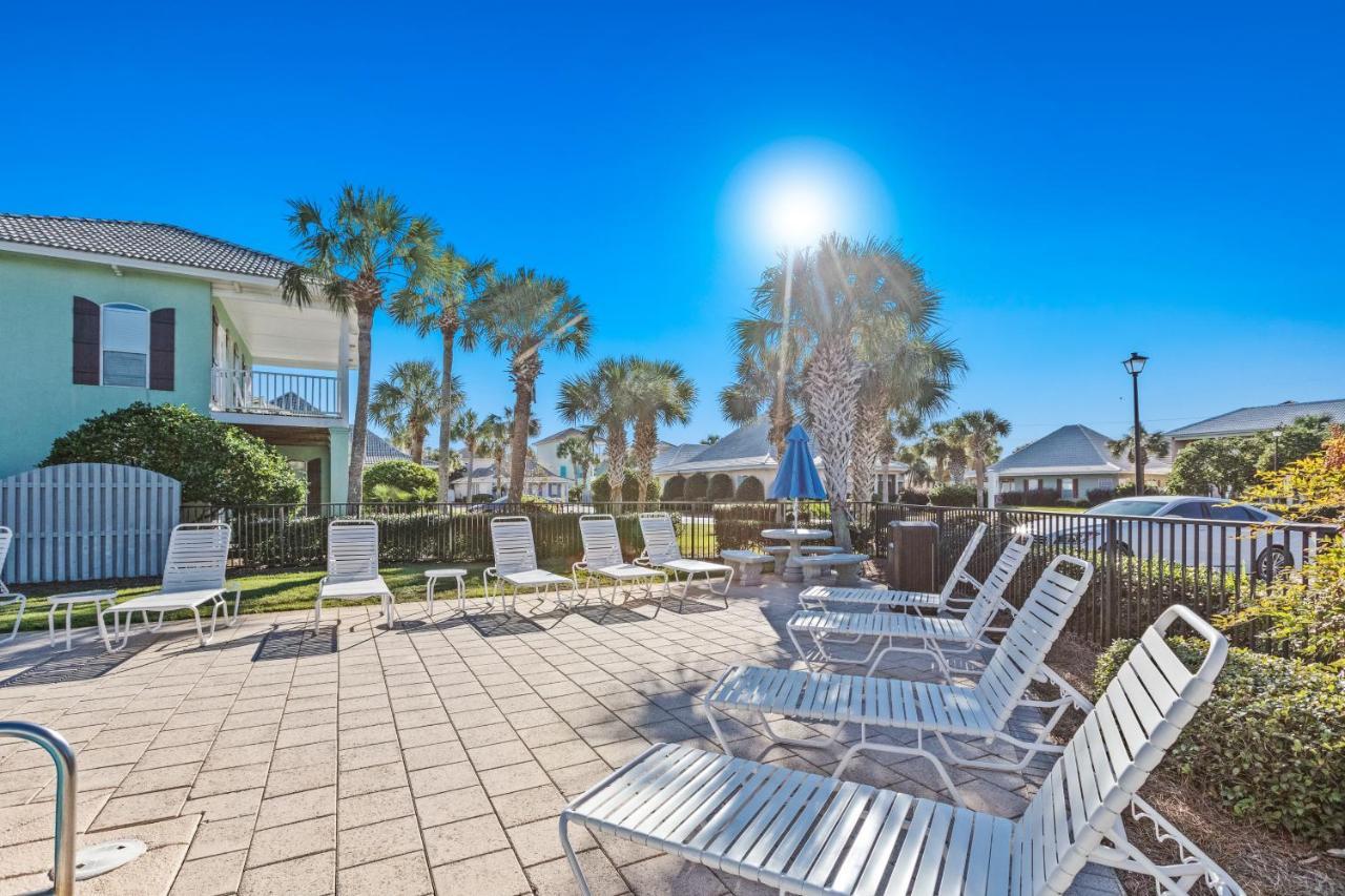Holiday home Emerald Shores