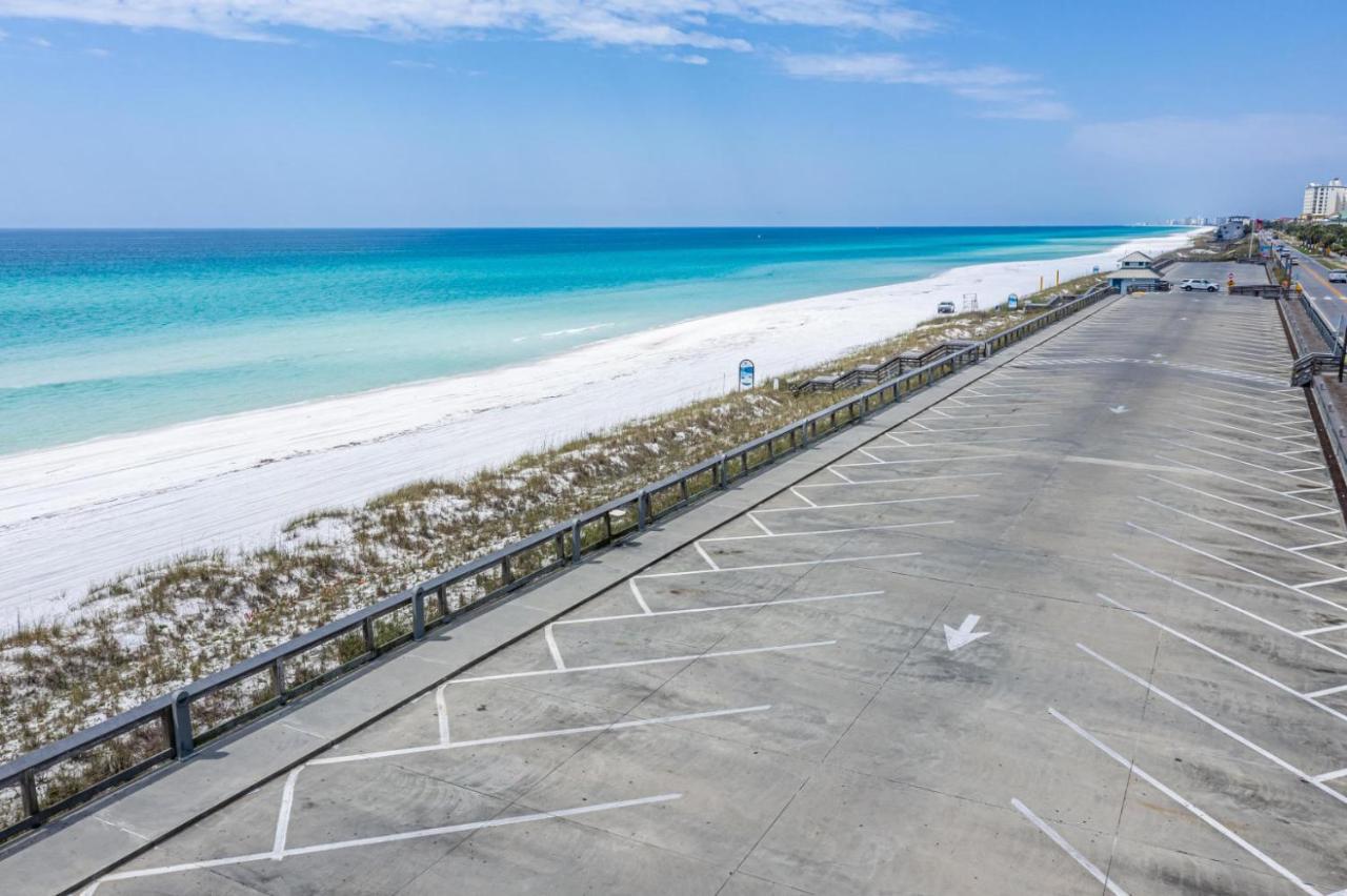 Sandprints A4 Apartment Destin