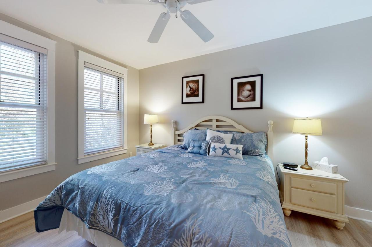 Baytowne Wharf - Observation Point North #555 Apartment