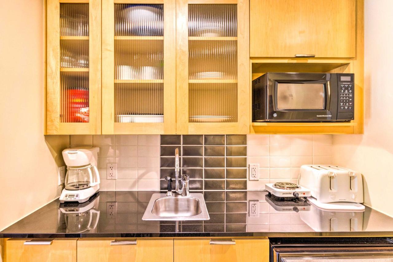 Brilliant Studio Near Baytowne Wharf! Destin