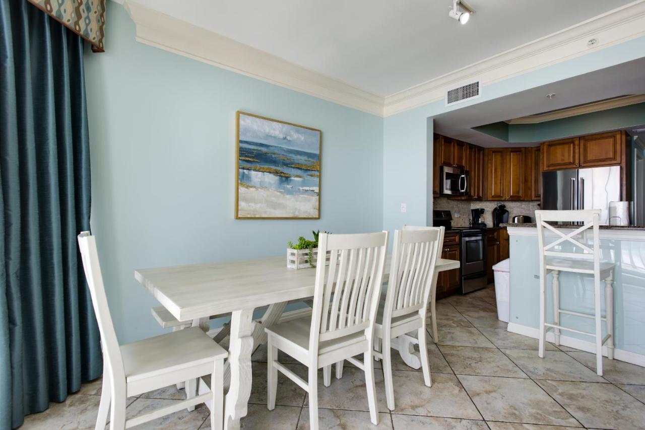Apartment St, Croix 1406 *