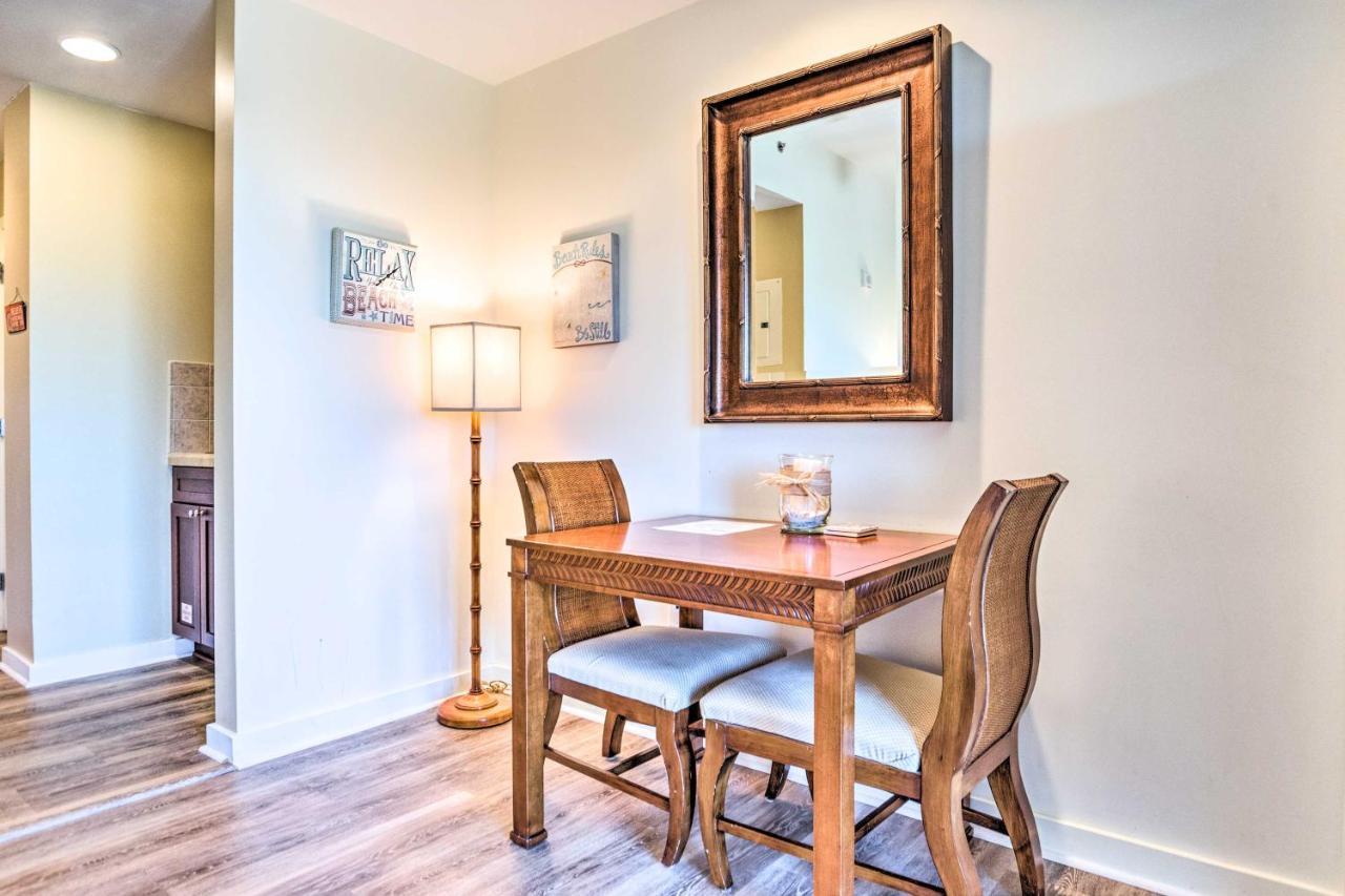 Apartment With Pool Access - Walk To Miramar Beach! *