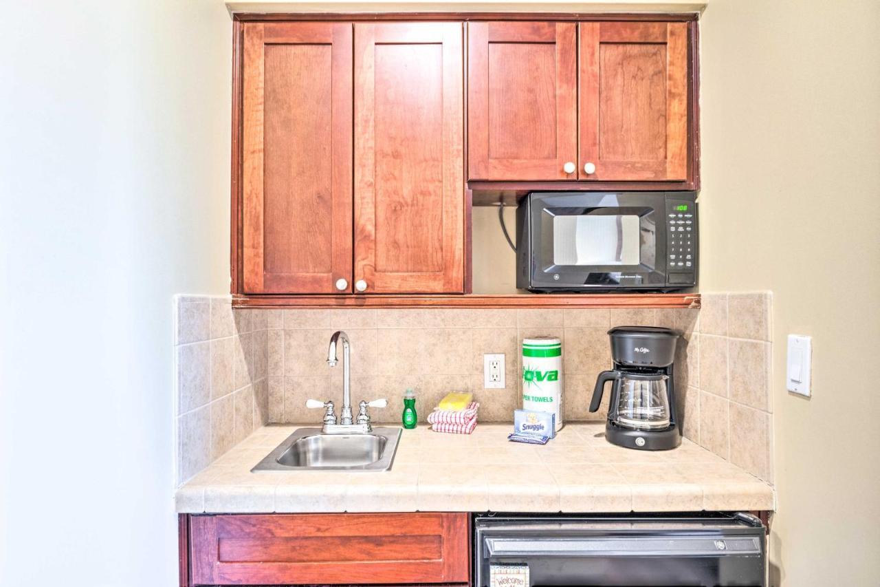 Apartment With Pool Access - Walk To Miramar Beach! *