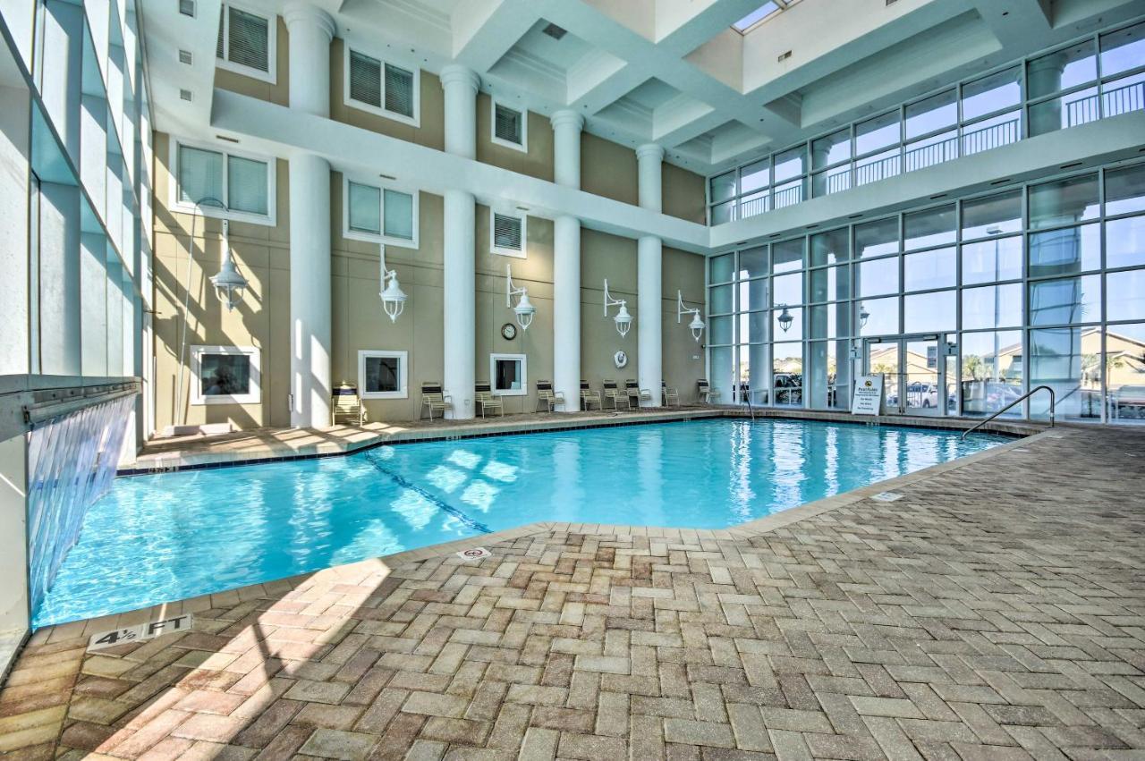 Renovated Luxury With Sweeping Ocean Views! Apartment