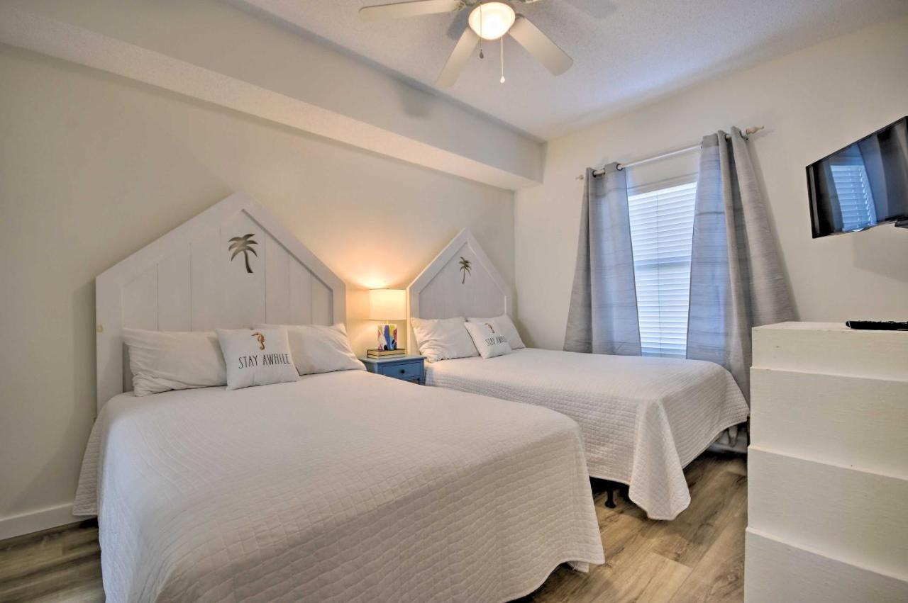 Renovated Luxury With Sweeping Ocean Views! Apartment