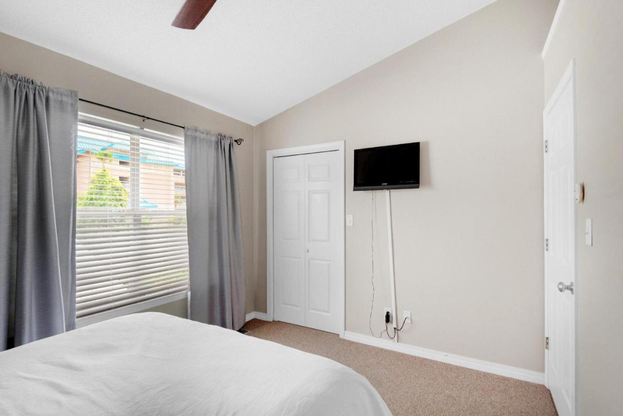 Gulf Walk 606