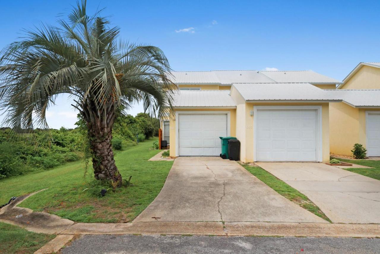 Gulf Walk 606