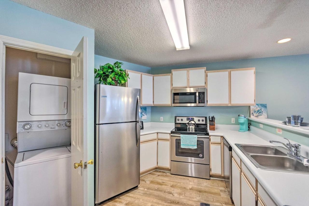 Charming Miramar With Perks! Apartment