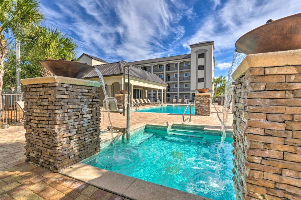 Miramar Patio, Pool, Walk To Gulf! Apartment