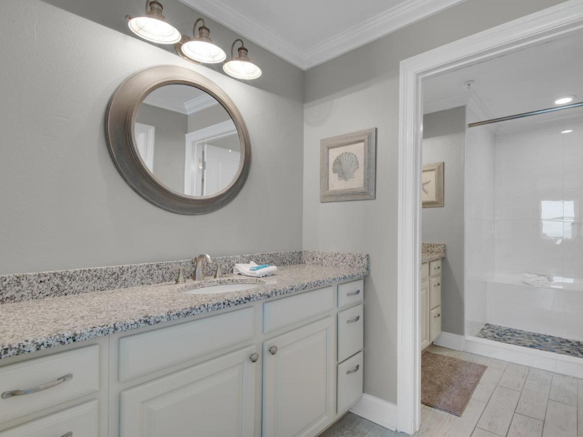 Holiday home Emerald Dunes 303 By Newman-dailey