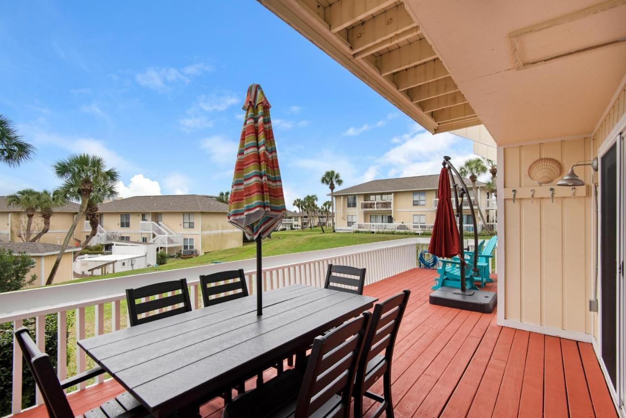 Sandpiper Cove 1079 *