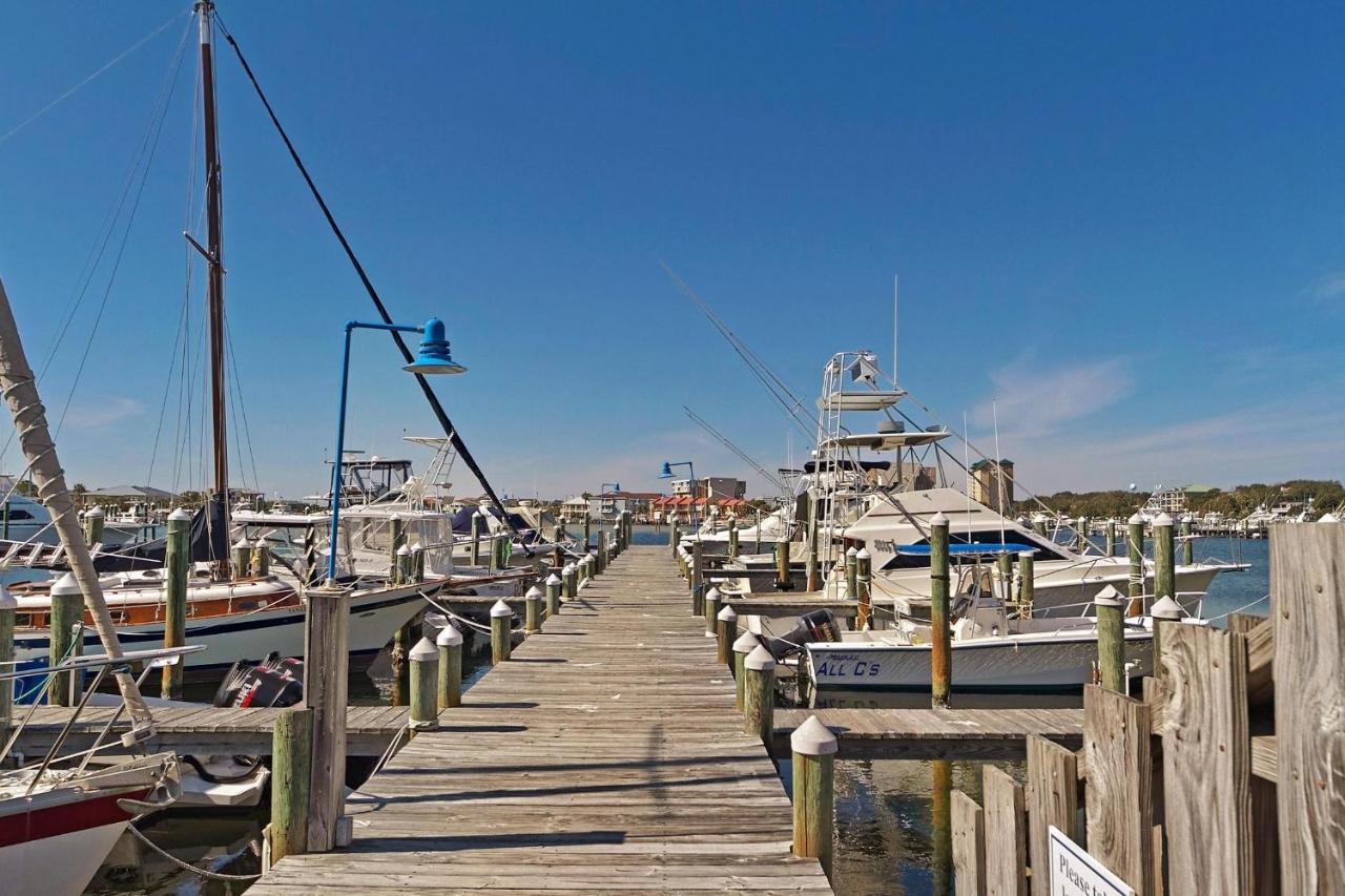 Sandpiper Cove 1079 Destin