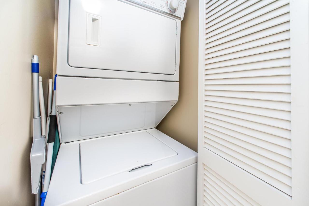 Holiday home Palms #1106 Jr 2br