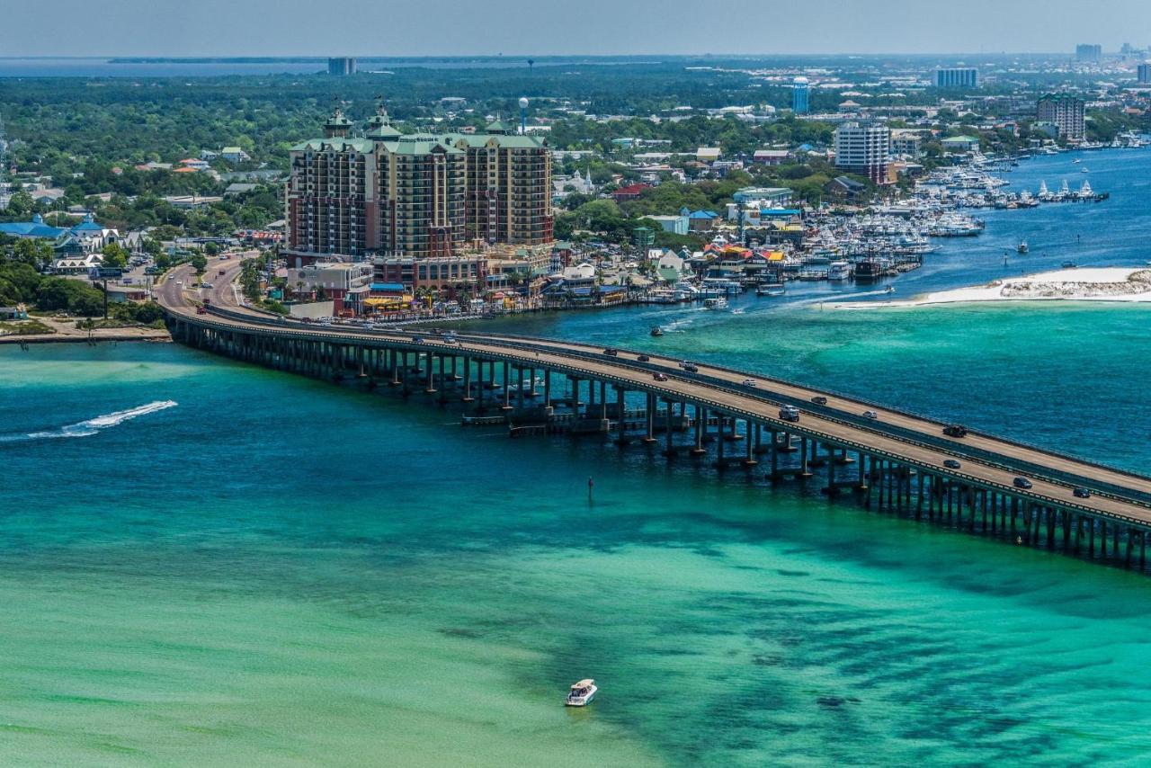 Holiday home Emerald Grande W1221 Destin