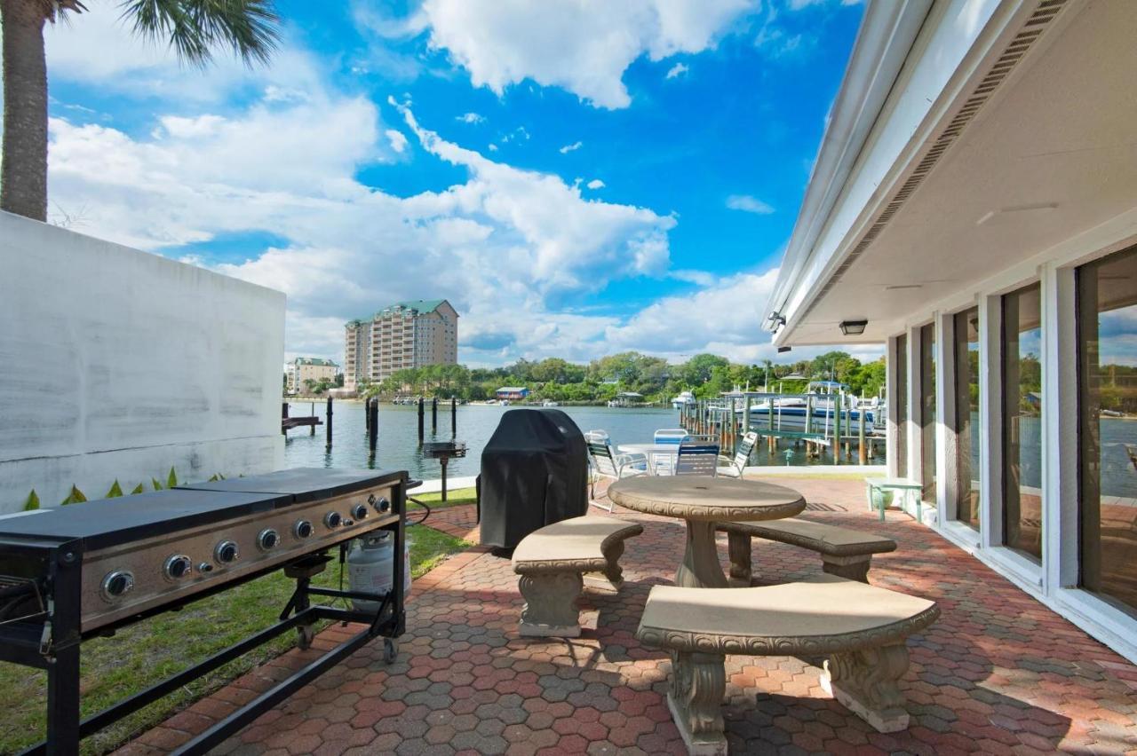 Dolphin Point 404c * Destin
