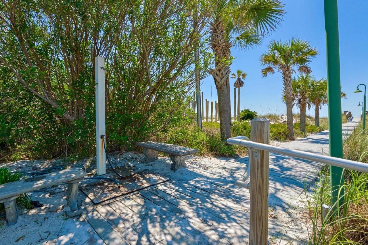 Holiday home Dolphin Point 404c *