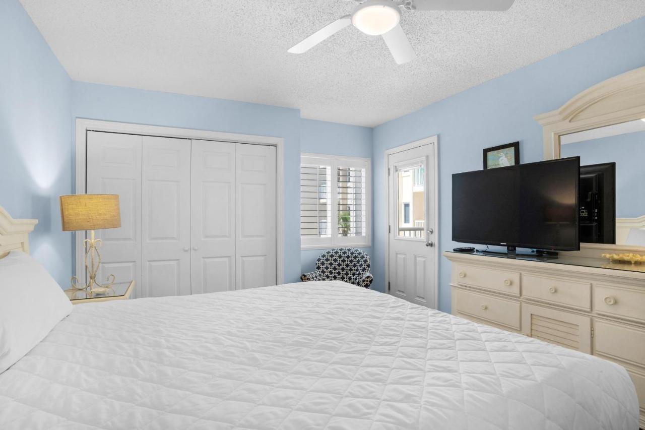 Holiday home Surf And Racquet Unit 212 Destin