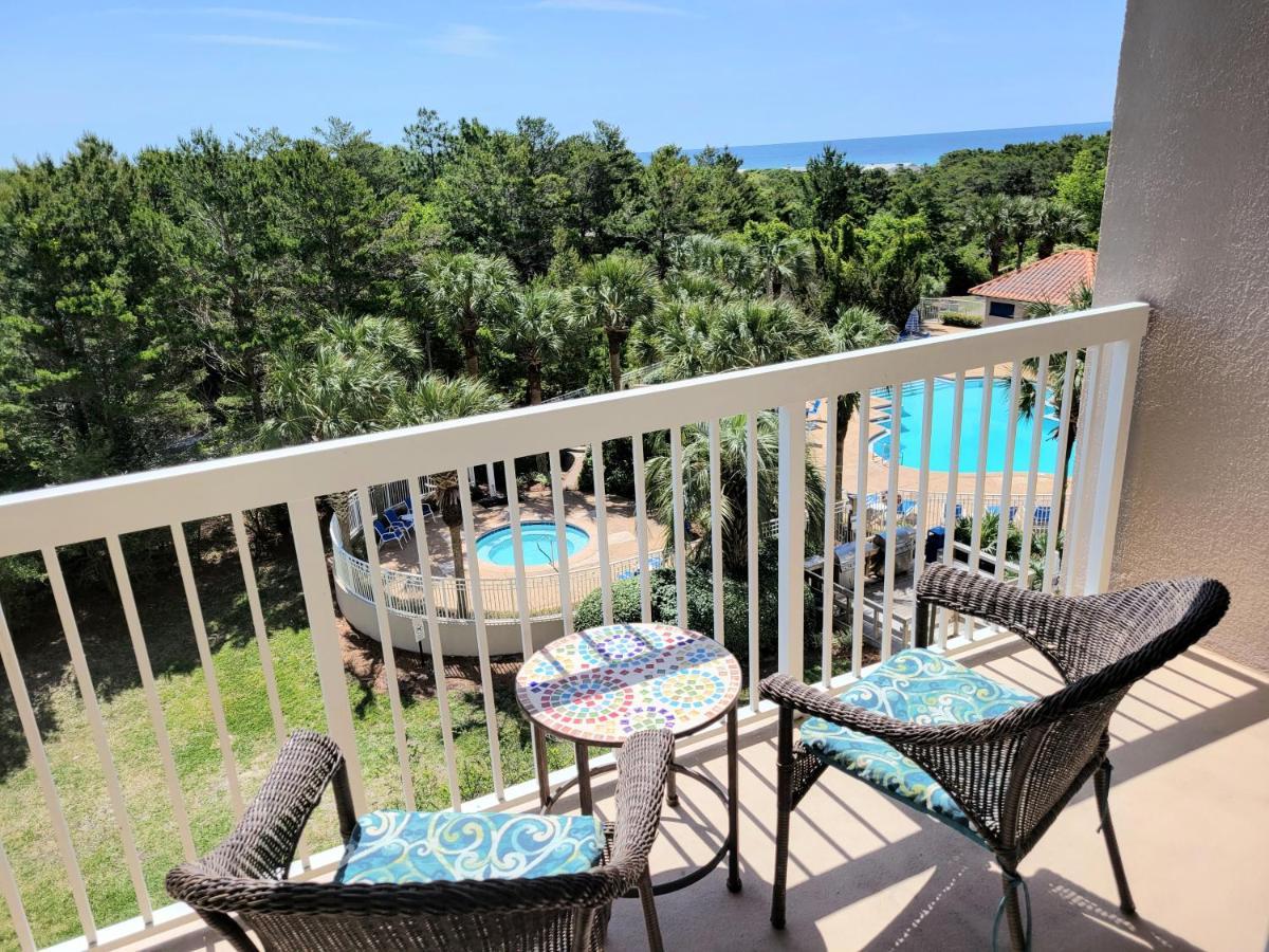 Summit 407-407a Lockout Holiday home