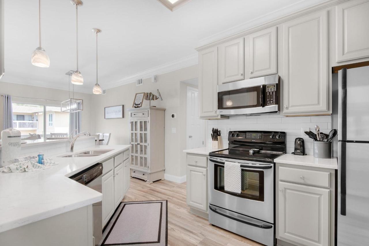Sandpiper Cove 4114 Destin