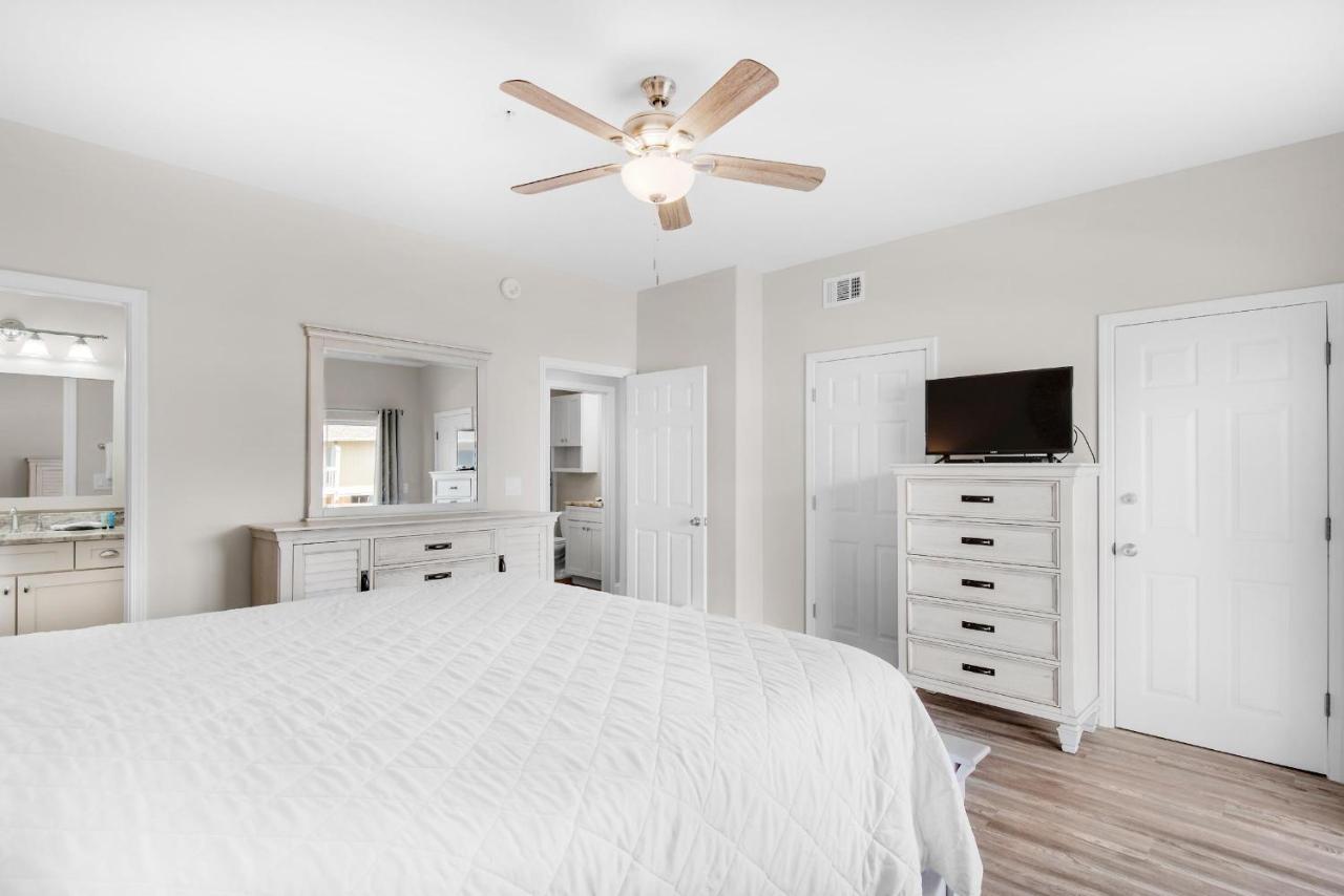 Sandpiper Cove 4114 Destin