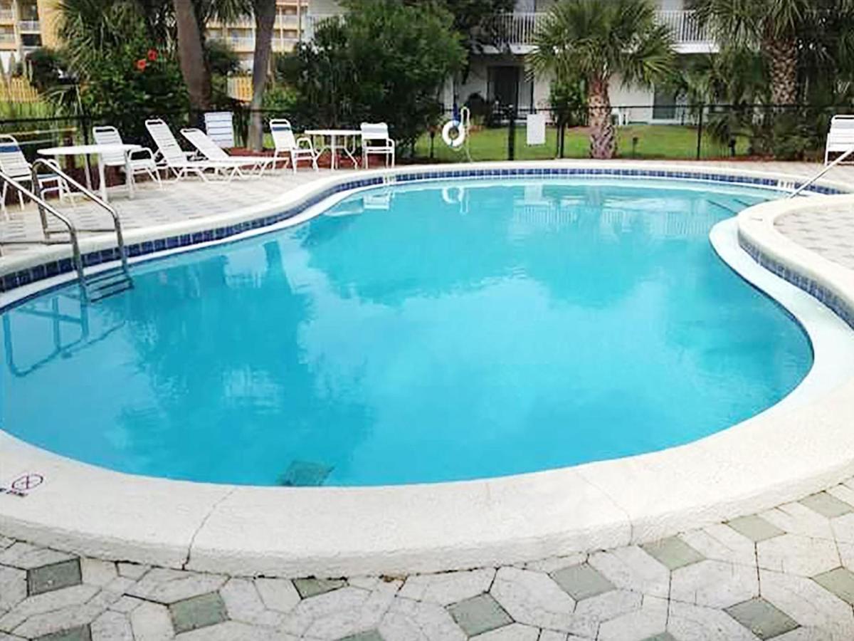Summerhouse Townhomes #6- Blue Pearl * Destin