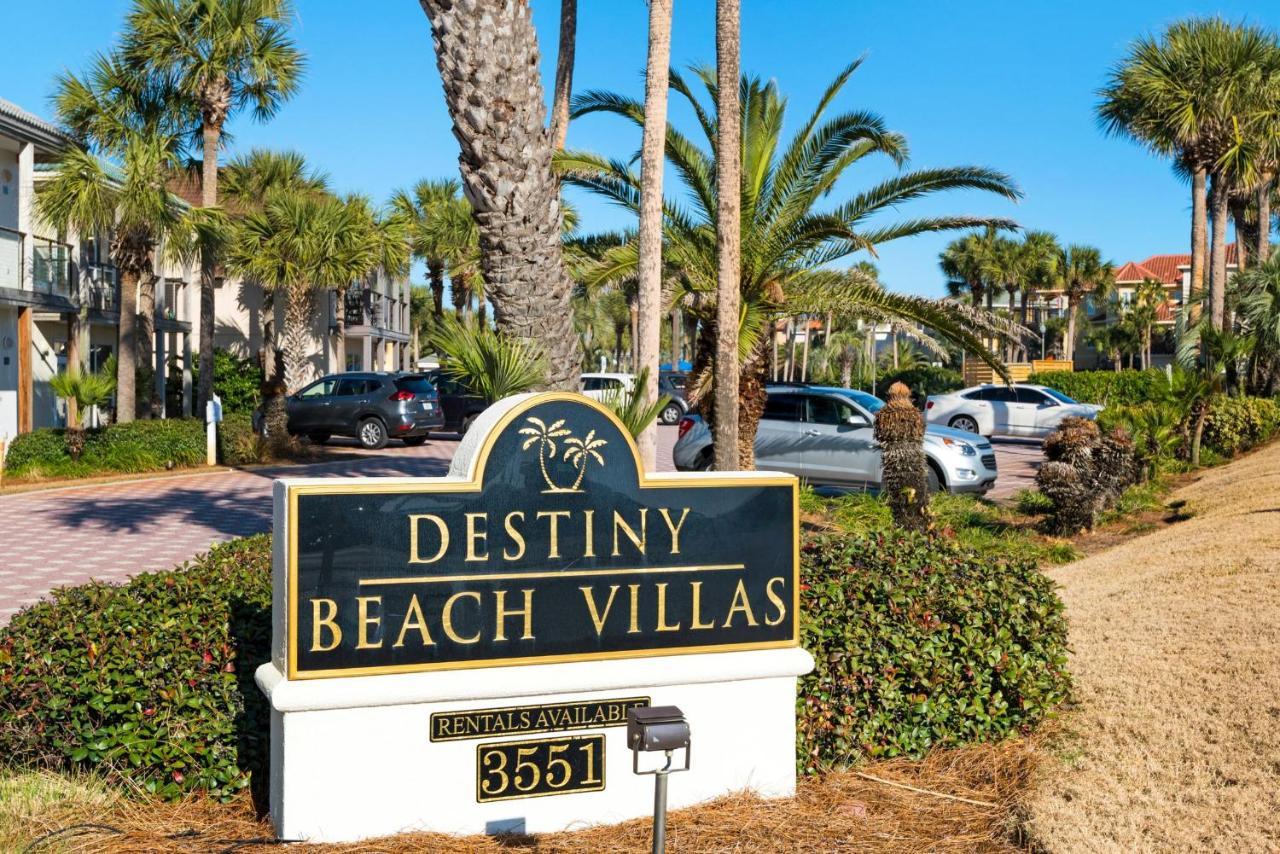 Destiny 17 Between The Waters * Destin