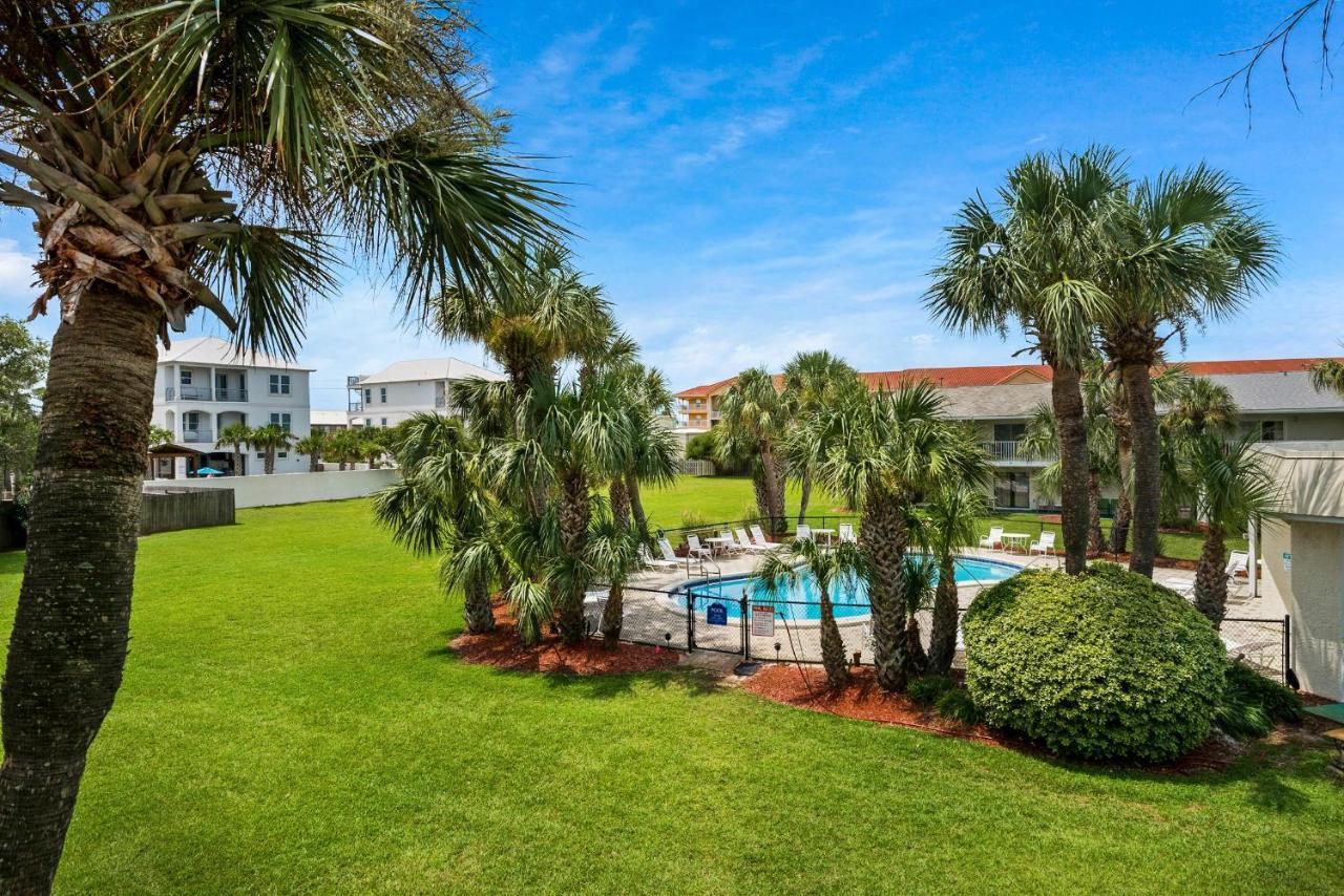 Summerhouse Townhomes #6- Blue Pearl * Destin